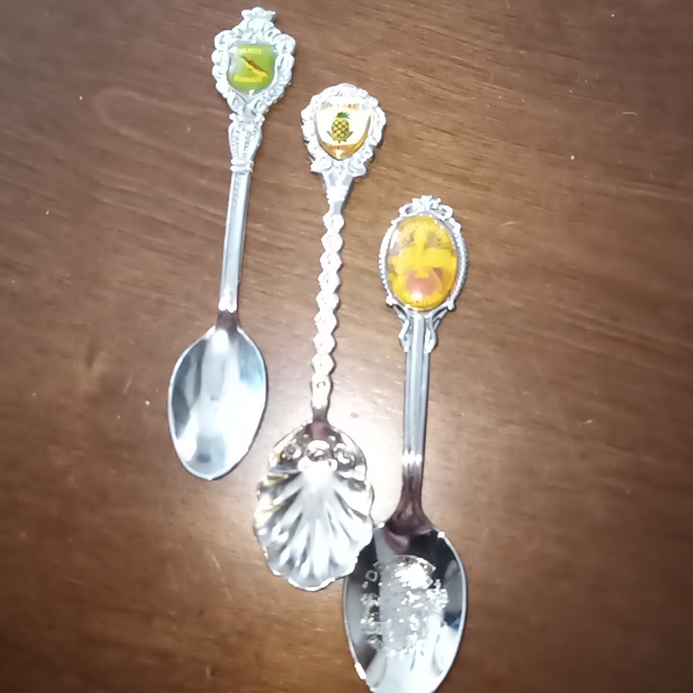 3 pcs Vintage Hawaiian Island Silver Plate Souvenir Spoons-Aloha-Kauai-Maui